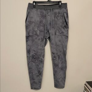 Men’s Lululemon joggers